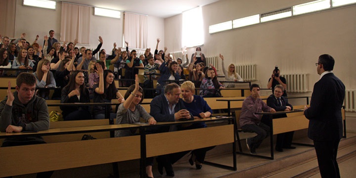 В ГИ прошла встреча студентов с представителями "Центра молодёжного парламентаризма"